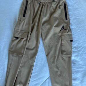 Nike Jordan Post Up Beige Cargo Jogger Pants Girls, MED 10/12, Pre-Owned